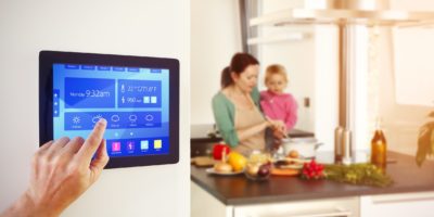 Home-automation-in-the-kitchen-601033872_2352x1279